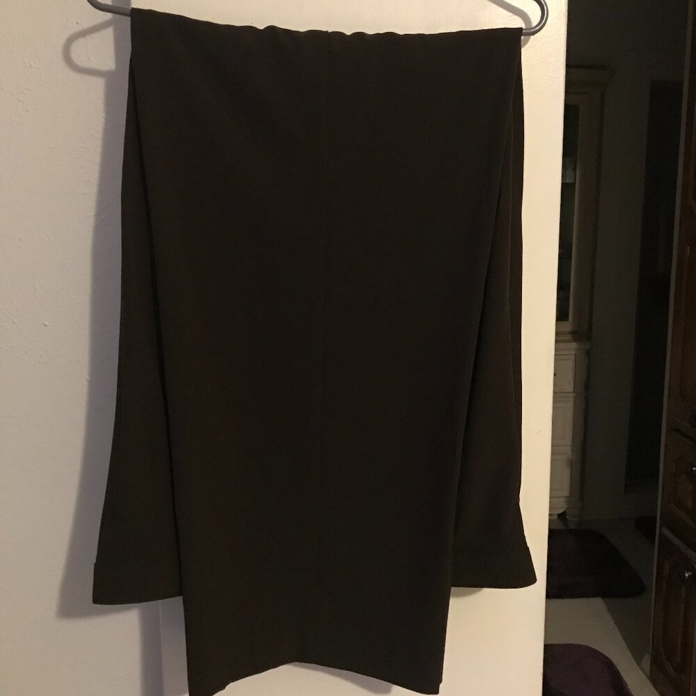 Ninety Woman dress pants in chocolate brown, size 20, zipper/button front.